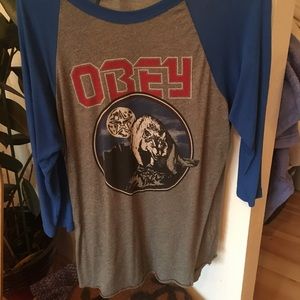Obey Wolf Baseball Tee. Size L